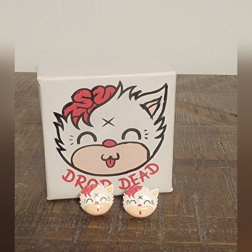 Cute Cat Earrings with Pink Accents
